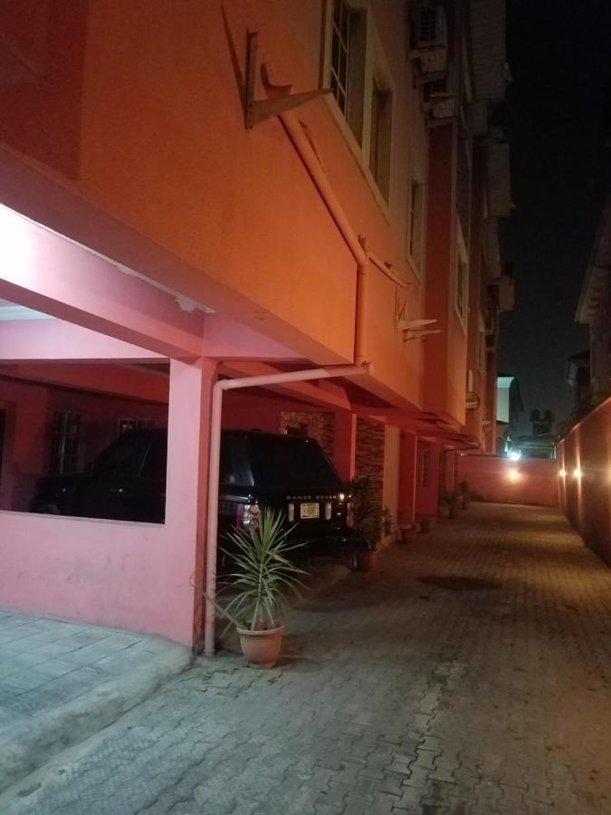 Joanne'S Court Hotel Lagos Buitenkant foto